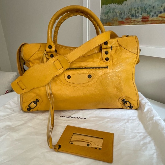 Balenciaga Handbags - Balenciaga Balenciaga Classic Lambskin Tote Bag